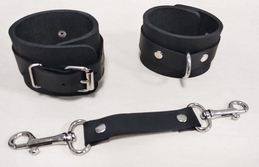 Кайдани-наручники Feral Feelings Hand Restraints із натуральної шкіри червоні SO8256 фото