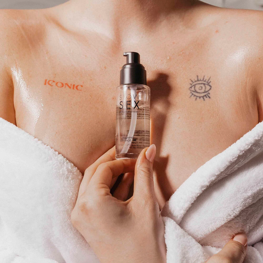 Розігріваюча їстівна масажна олія Bijoux Indiscrets Slow Sex Warming Massage Oil SO5906 фото