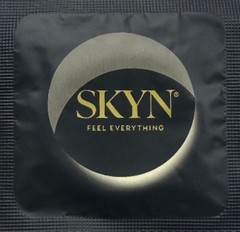 Безлатексні презервативи SKYN Cocktail Club з ароматом Pina Colada (1 шт.) SK23 фото